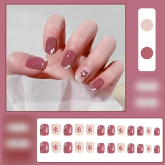 2/$16 Floral Short Press On Nails - Picture 9 of 15